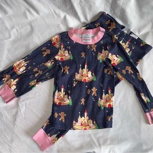 Hanna Andersson Navy and Pink Castle Pajama Set